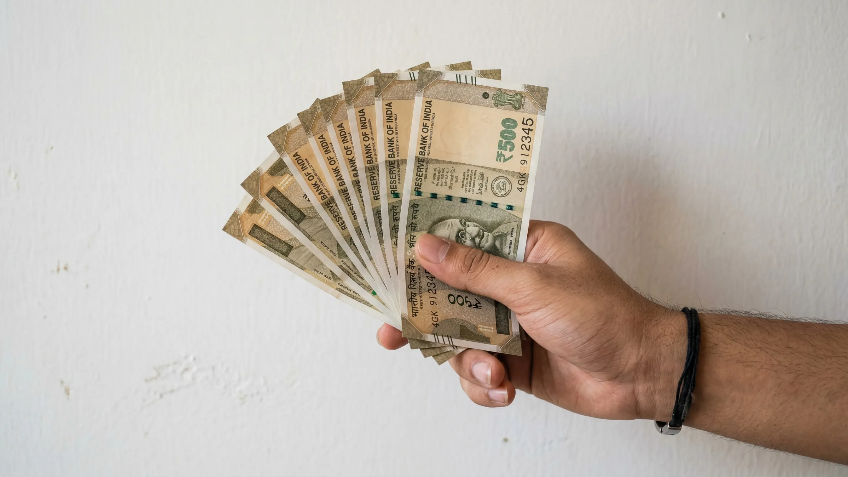 Debt Payoff for Beginners in India: Snowball Method That Actually Worked for Me